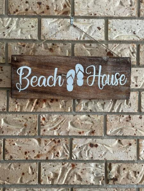 Beach House Landsborough - Bring your own linen